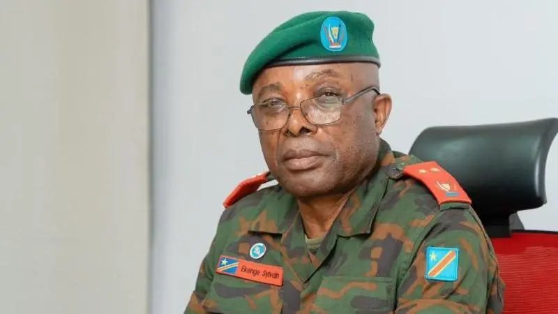 ‎Impamvu Gen. Ekenge atari akwiye gusubizwa mu kazi mu mboni za Nduhungirehe