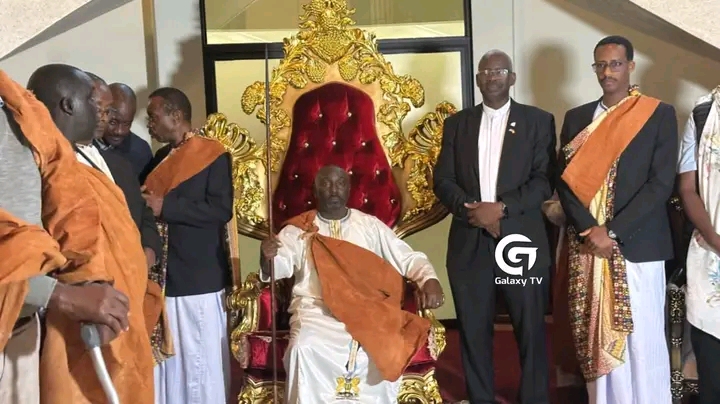 Kwimika uwahoze akorera mu Rwanda nk'Umwami wa Tooro byajemo kidobya