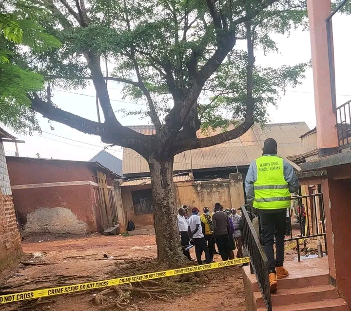 Kampala: Nyir'inzu yifungiranye n'abapangayi atwika inzu bose barapfa