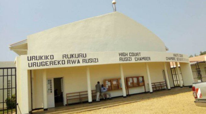 IPRC Ngoma iranyomoza amakuru avuga ko ishaka gutanga amahirwe yo kwigisha ku buntu