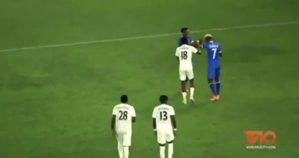 Abakinnyi ba Rayon Sports bashondanye batabarwa n'abo muri APR FC