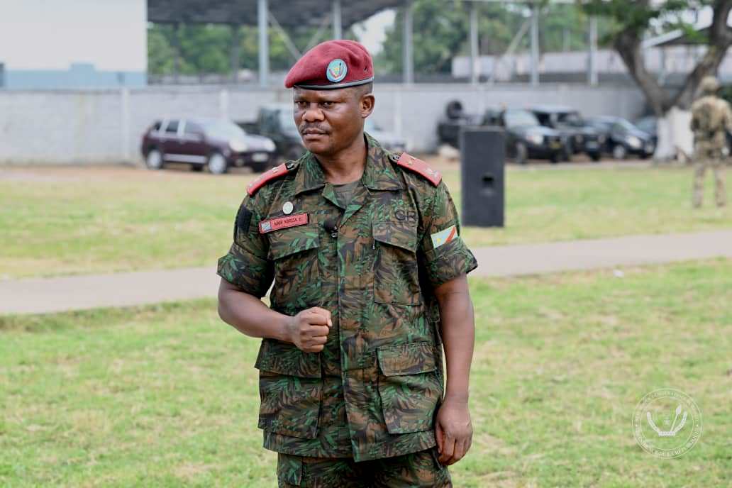 Trahison Égale Mort : L’Avertissement Féroce du Général Ephraïm Kabi à la Garde Présidentielle