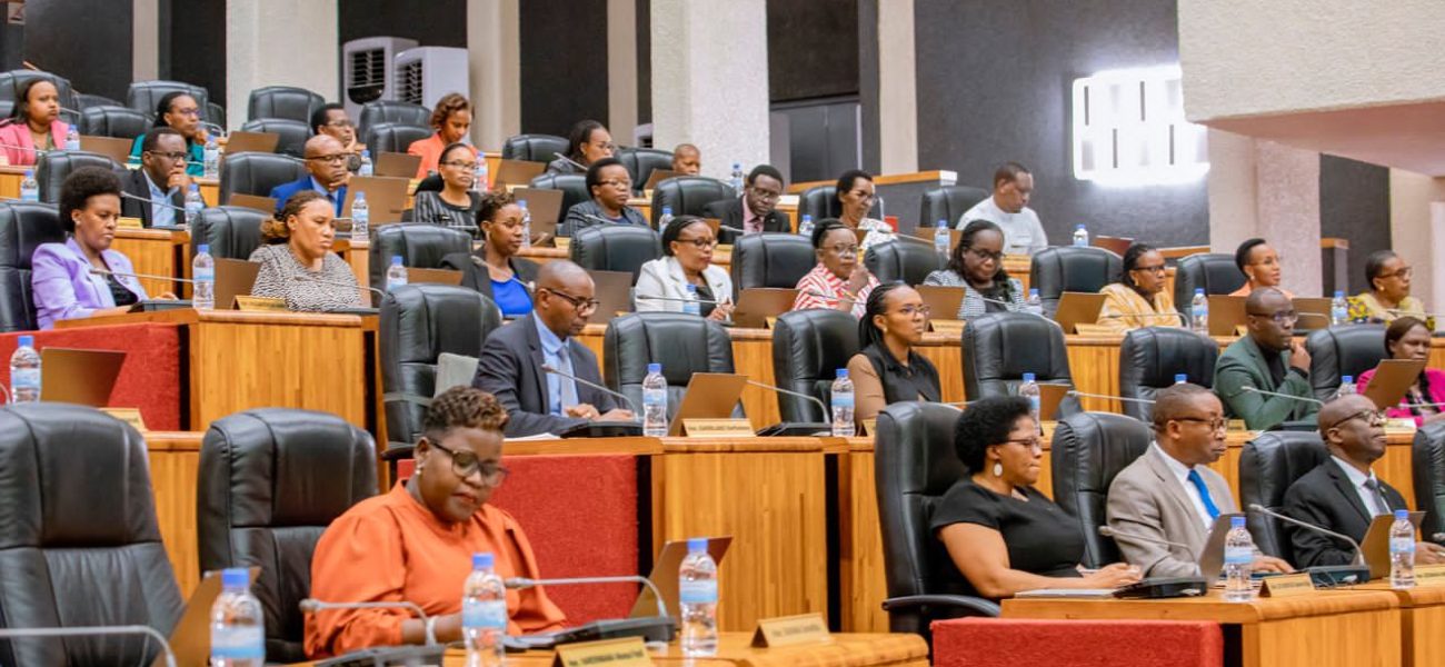 Rubavu: Batatu barimo Gitifu w'umurenge bakekwagaho kurigisa umutwe w'umuntu bafunguwe